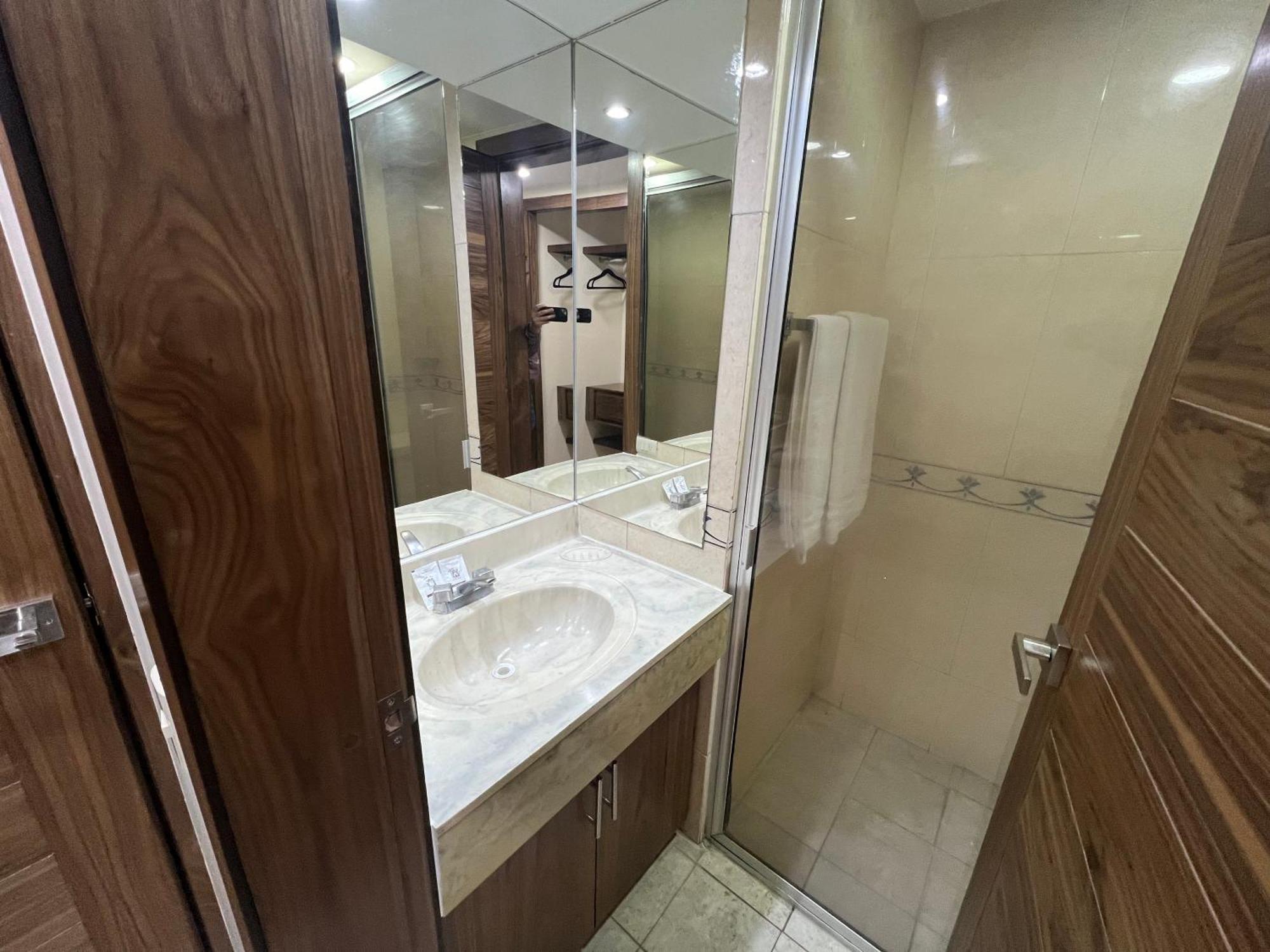 Hotel Fiesta Altena Tepatitlan de Morelos Bagian luar foto