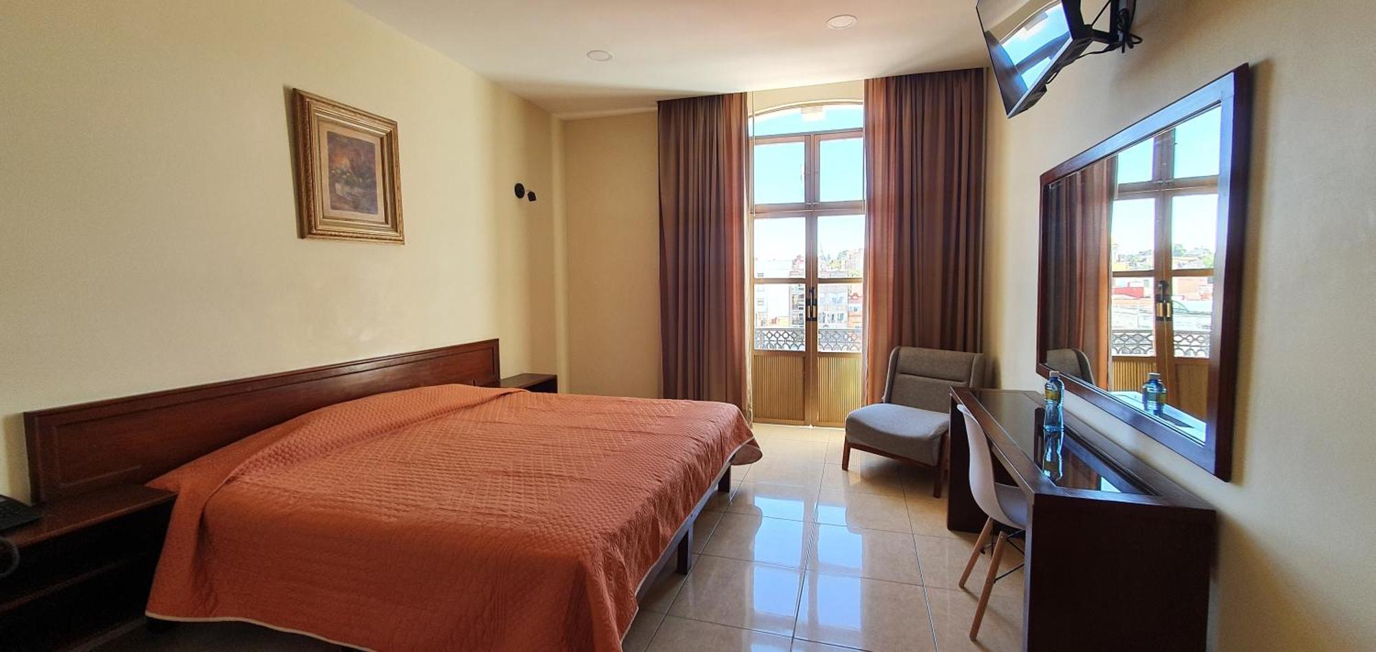 Hotel Fiesta Altena Tepatitlan de Morelos Bagian luar foto
