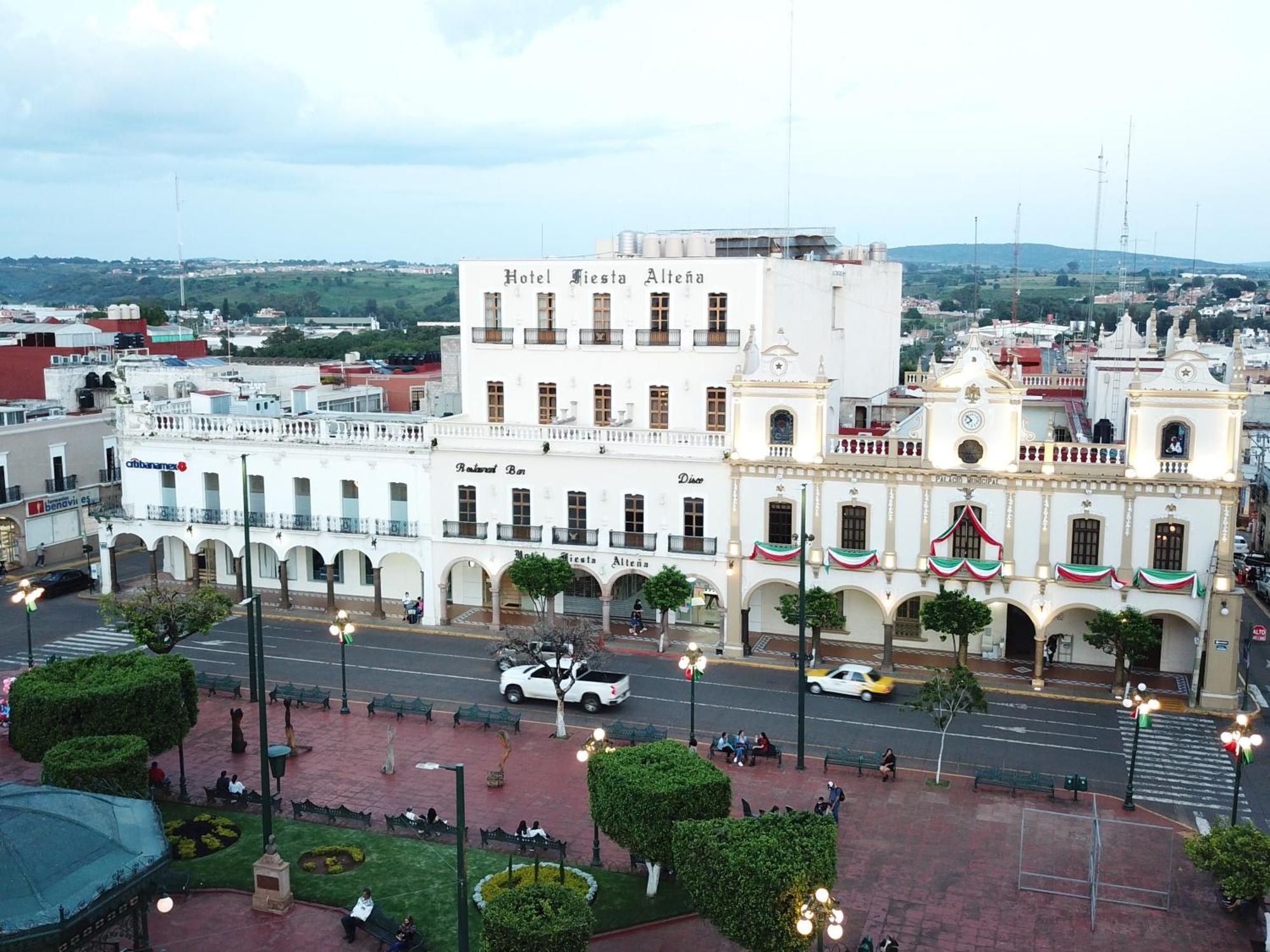 Hotel Fiesta Altena Tepatitlan de Morelos Bagian luar foto